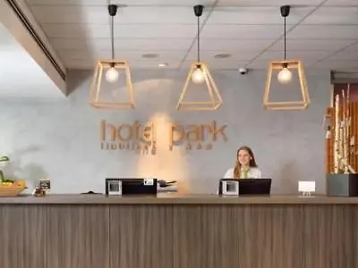 ホテル Park 3*