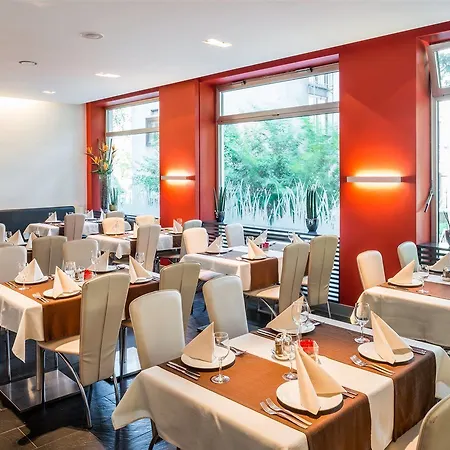 Park Hotel